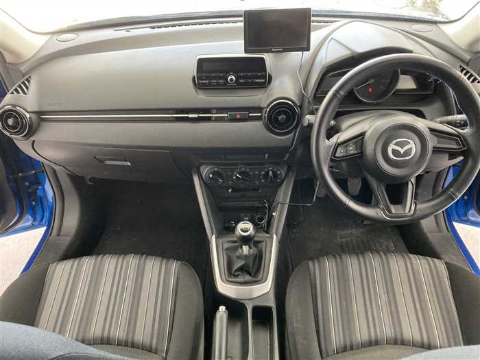 2017 Mazda Demio CBA-DJLFS (UW-69d9fa2193e30)[15]