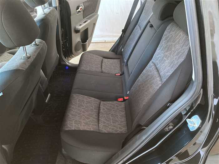 2011 Toyota Corolla Rumion DBA-ZRE152N (UW-69d9fa2250a1a)[13]