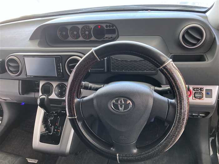 2011 Toyota Corolla Rumion DBA-ZRE152N (UW-69d9fa2250a1a)[16]