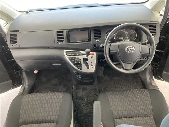 2012 Toyota Isis DBA-ZGM10W (UW-69d9fa2287310)[16]