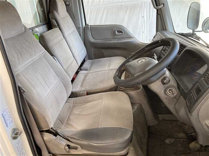 2001 Mazda Titan KK-WHF5T (UW-69d9fa27269ef)[11]