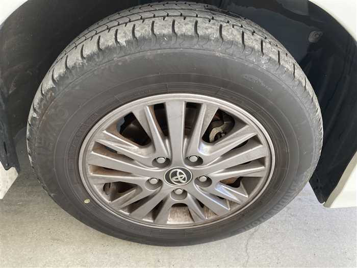 2016 Toyota Esquire DBA-ZRR80G (UW-69d9fa279a101)[7]