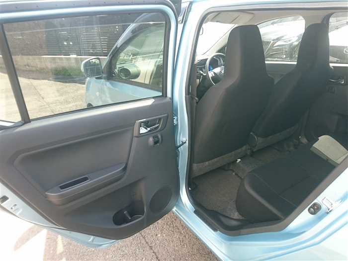 2023 Daihatsu Mira es LA360S (UW-69d9fa29e914c)[14]