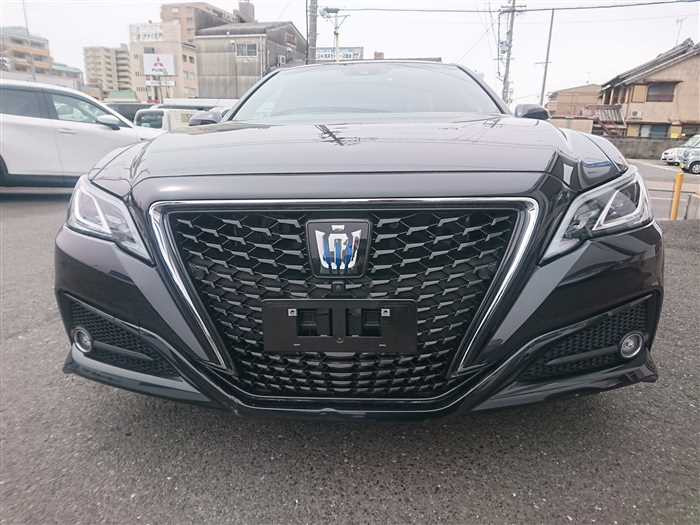 2021 Toyota Crown Hybrid AZSH20 (UW-69d9fa324d707)[4]