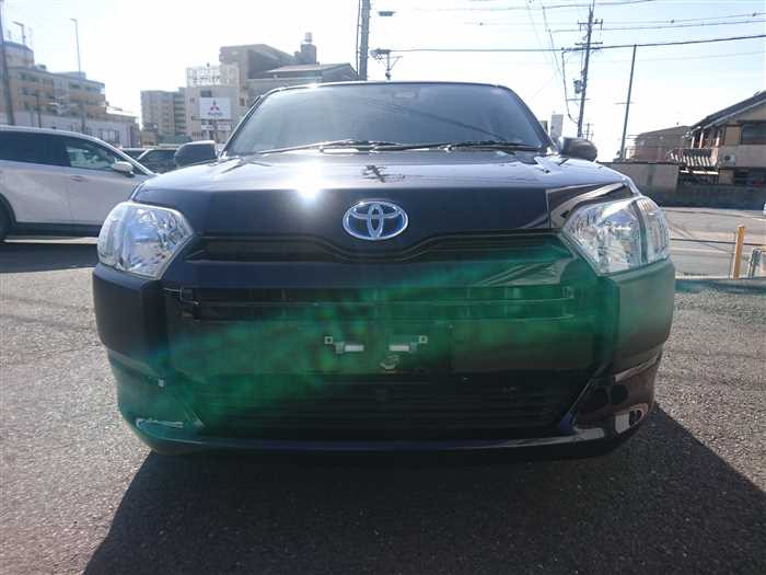 2023 Toyota Probox Van NHP160V (UW-69d9fa39104f8)[3]