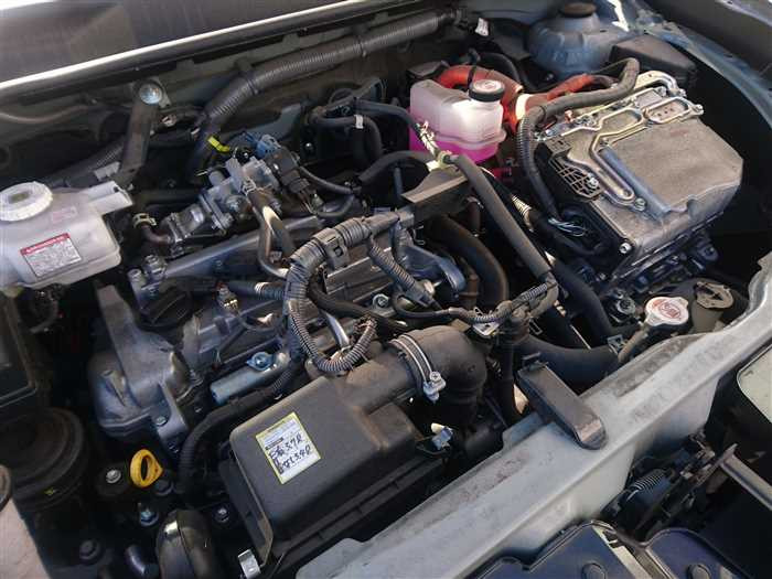 2023 Toyota Probox Van NHP160V (UW-69d9fa39104f8)[29]