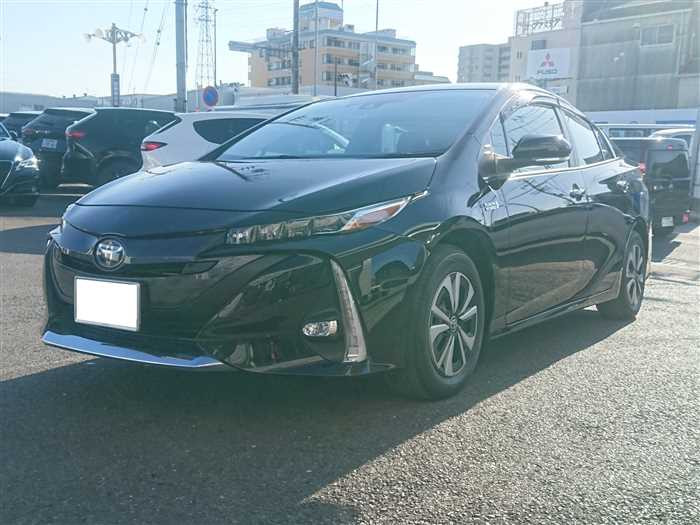 2019 Toyota Prius PHV ZVW52 (UW-69d9fa3a542b8)[0]