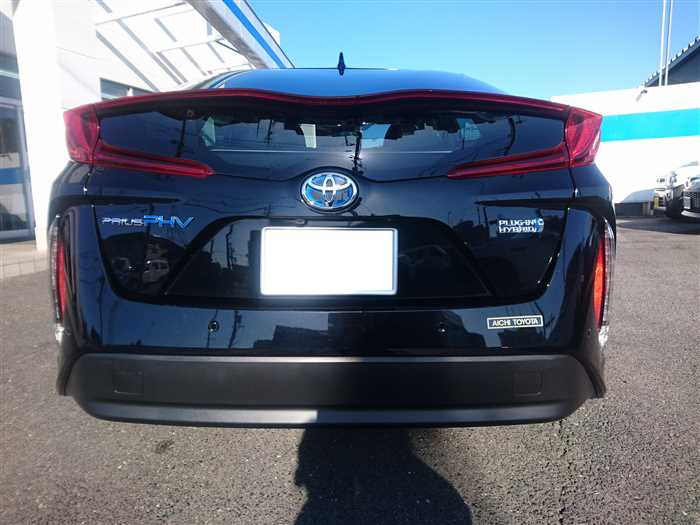 2019 Toyota Prius PHV ZVW52 (UW-69d9fa3a542b8)[5]