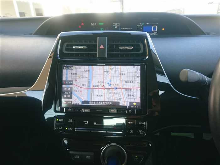 2019 Toyota Prius PHV ZVW52 (UW-69d9fa3a542b8)[17]