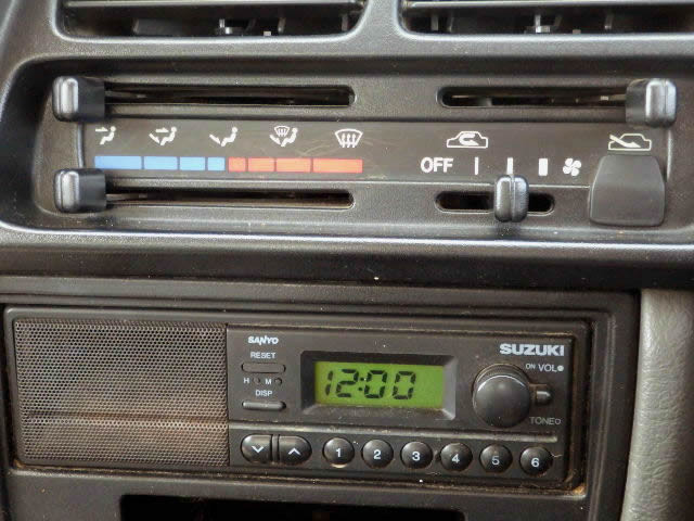 1998 Suzuki Carry Truck DD51B (UW-69de0ec7c6a85)[13]