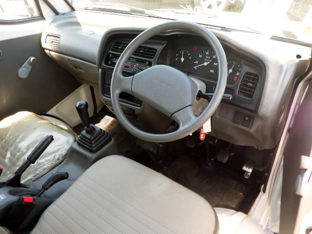 1998 Suzuki Carry Truck DD51B (UW-69de0ec7c6a85)[12]