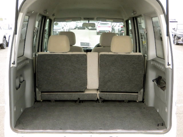 2001 Mitsubishi Town Box U61W (UW-69e73593aa83f)[6]