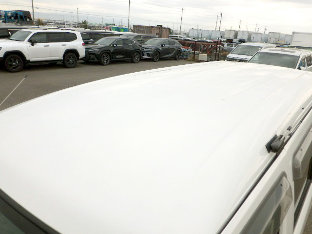 2001 Mitsubishi Town Box U61W (UW-69e73593aa83f)[20]