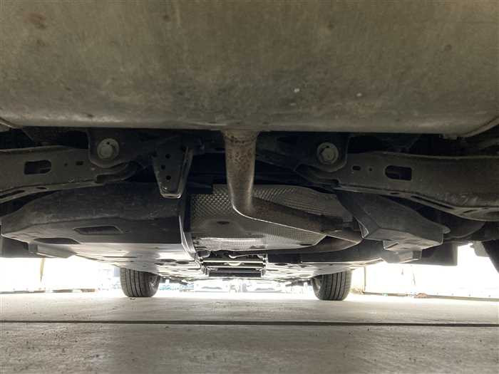 2019 Toyota C-HR DBA-NGX10 (UW-69d9f9e3a6b11)[8]