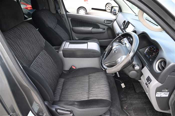 2020 Nissan NV350 Caravan LDF-VW2E26 (UW-69d9f9ed3431a)[18]