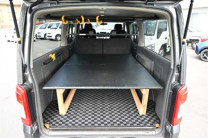 2020 Nissan NV350 Caravan LDF-VW2E26 (UW-69d9f9ed3431a)[22]