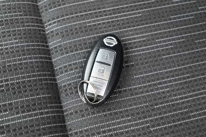 2020 Nissan NV350 Caravan LDF-VW2E26 (UW-69d9f9ed3431a)[28]