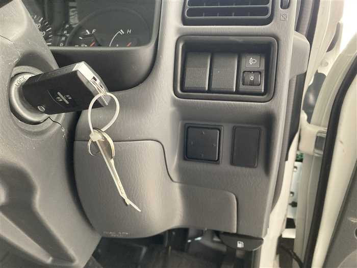2021 Mazda Bongo Van DBF-SLP2V (UW-69f5aa2007a3d)[16]