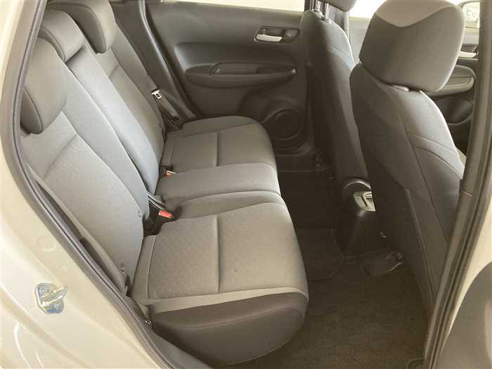 2021 Honda Fit 6BA-GR1 (UW-69d9f9ededbaf)[10]