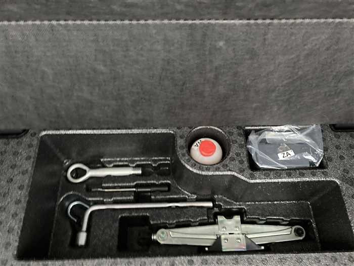 2021 Honda Fit 6BA-GR1 (UW-69d9f9ededbaf)[12]