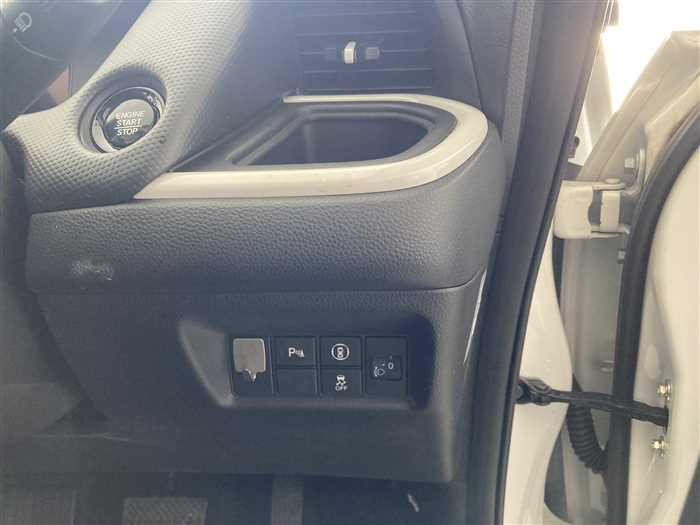 2021 Honda Fit 6BA-GR1 (UW-69d9f9ededbaf)[17]