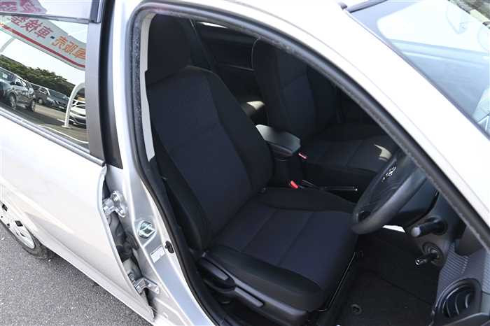 2013 Toyota Corolla Fielder DBA-NZE161G (UW-69d9f9f1590ba)[10]