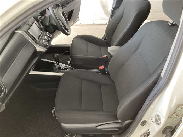 2021 Toyota Corolla Fielder 5BA-NRE161G (UW-69d9f9f122fde)[14]