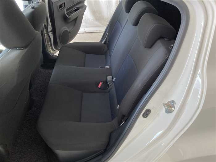 2021 Toyota Aqua 6AA-NHP10 (UW-69d9f9f143c04)[13]