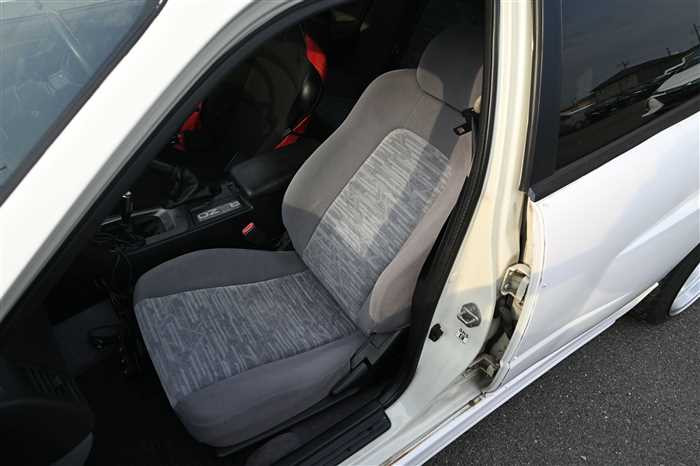 2000 Nissan Skyline GF-ER34 (UW-69d9f9fddaf66)[13]