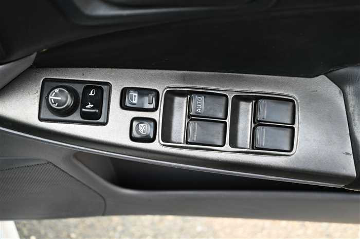 2000 Nissan Skyline GF-ER34 (UW-69d9f9fddaf66)[18]