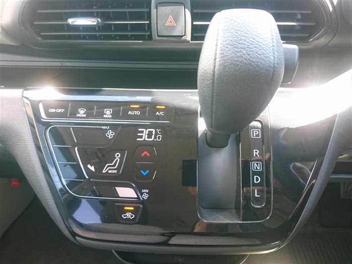 2019 Nissan DAYZ B43W (UW-69d9f9ff988b6)[19]