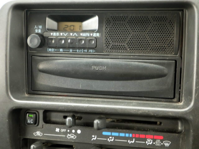 2012 Toyota Pixis S211U (UW-69e73bf2ae49d)[11]