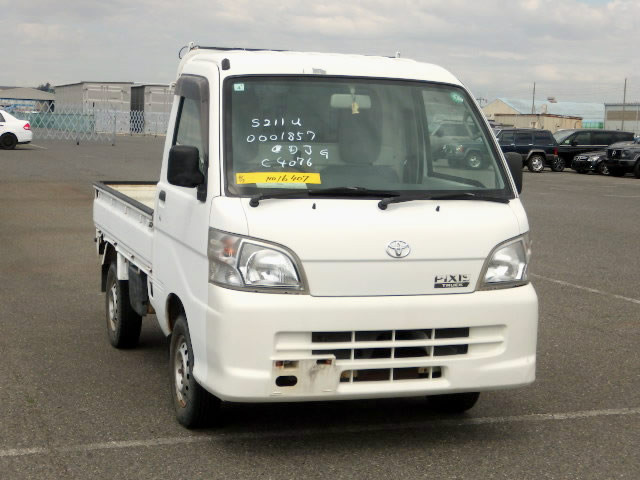 2012 Toyota Pixis S211U (UW-69e73bf2ae49d)[0]