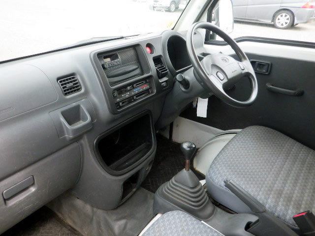 2012 Toyota Pixis S211U (UW-69e73bf2ae49d)[9]