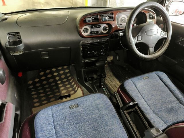 2000 Daihatsu Miragino L700S (UW-69d8c5c7edf26)[4]