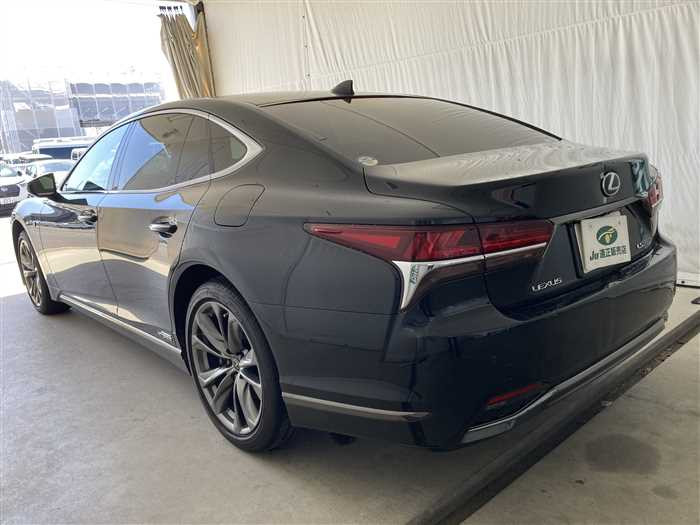 2017 Lexus LS DAA-GVF50 (UW-69d9f9e48ec2e)[3]