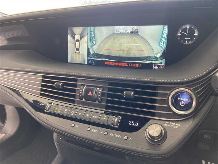 2017 Lexus LS DAA-GVF50 (UW-69d9f9e48ec2e)[21]