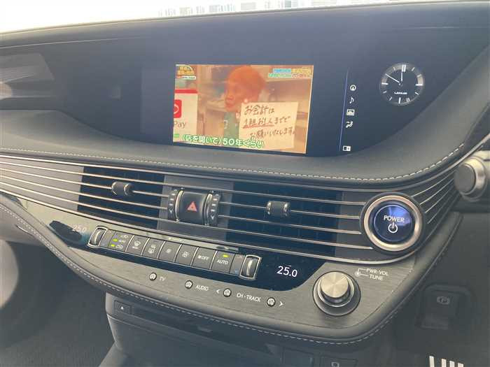 2017 Lexus LS DAA-GVF50 (UW-69d9f9e48ec2e)[24]