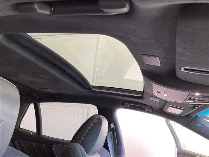 2017 Lexus LS DAA-GVF50 (UW-69d9f9e48ec2e)[26]