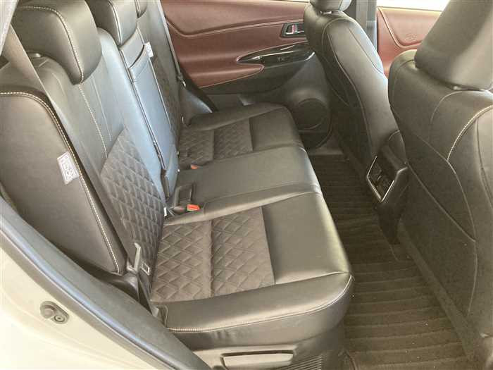 2017 Toyota Harrier DBA-ZSU60W (UW-69d9f9e5793a8)[10]