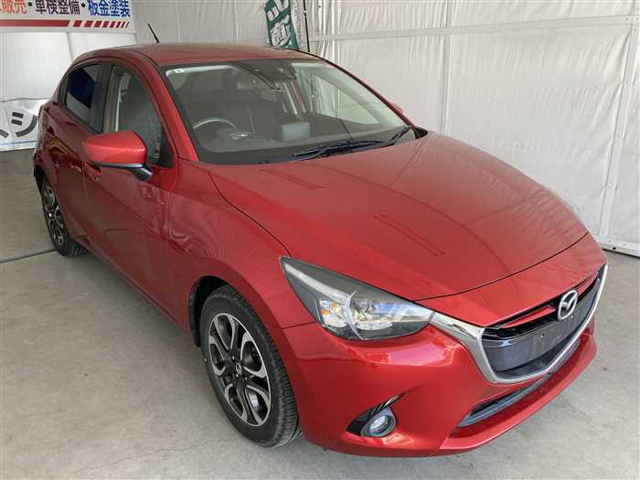 2015 Mazda Demio LDA-DJ5FS (UW-69d9f9e582f1c)[2]