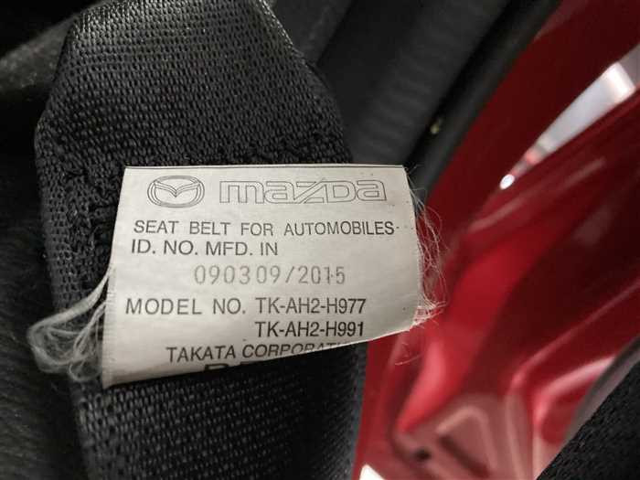 2015 Mazda Demio LDA-DJ5FS (UW-69d9f9e582f1c)[23]