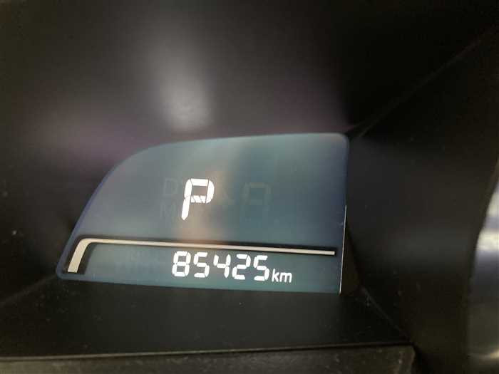 2015 Mazda Demio LDA-DJ5FS (UW-69d9f9e582f1c)[24]