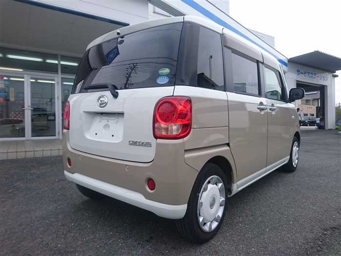 2017 Daihatsu Move Canbus LA800S (UW-69d9f9e5d6286)[2]