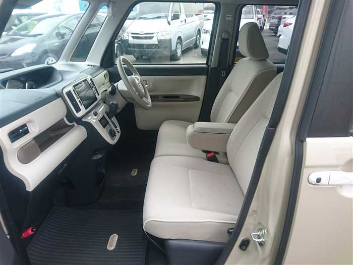 2019 Daihatsu Move Canbus LA800S (UW-69d9f9e68fe40)[14]