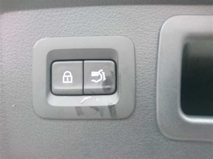 2025 Mazda Mazda Others KH3R3P (UW-69d9f9ea647b5)[16]