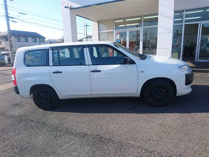 2021 Toyota Probox Van NHP160V (UW-69d9f9eb52f59)[6]