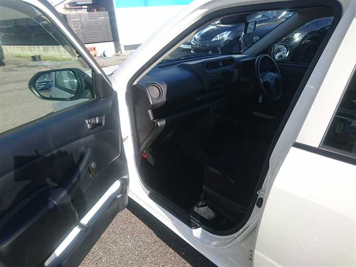 2021 Toyota Probox Van NHP160V (UW-69d9f9eb52f59)[10]