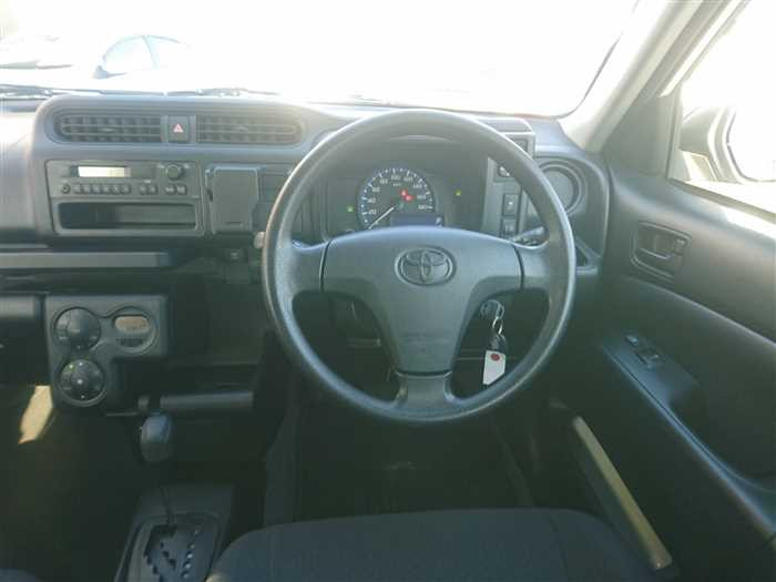 2021 Toyota Probox Van NHP160V (UW-69d9f9eb52f59)[19]