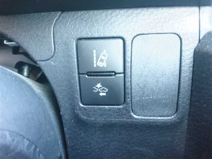 2021 Toyota Probox Van NHP160V (UW-69d9f9eb52f59)[26]